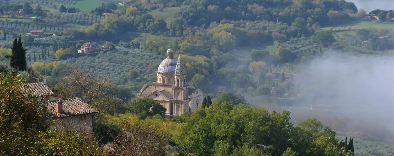 Torre Alle Antiche Mura Монтепульчано